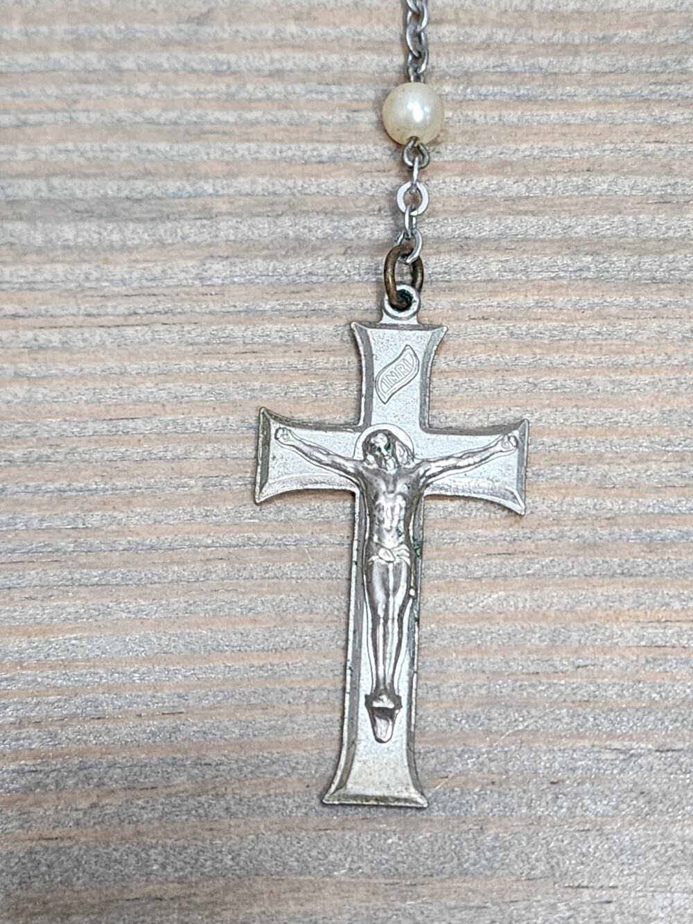 INRI 18'' Pearl Glass Bead Rosary Crucifix